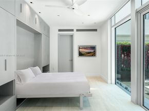 7815 Atlantic Way, Miami Beach FL 33141
