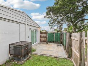 6546 SW 21st St, Miramar FL 33023
