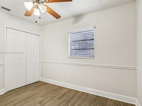 6546 SW 21st St, Miramar FL 33023