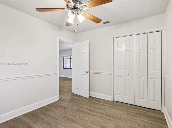 6546 SW 21st St, Miramar FL 33023