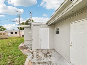 6546 SW 21st St, Miramar FL 33023