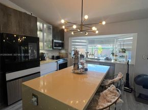 14802 SW 176th Ter, Miami FL 33187