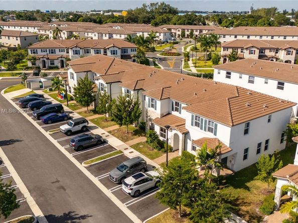 12150 NW 23rd Ct, Miami FL 33167
