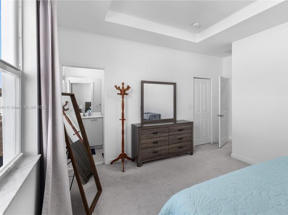 12150 NW 23rd Ct, Miami FL 33167