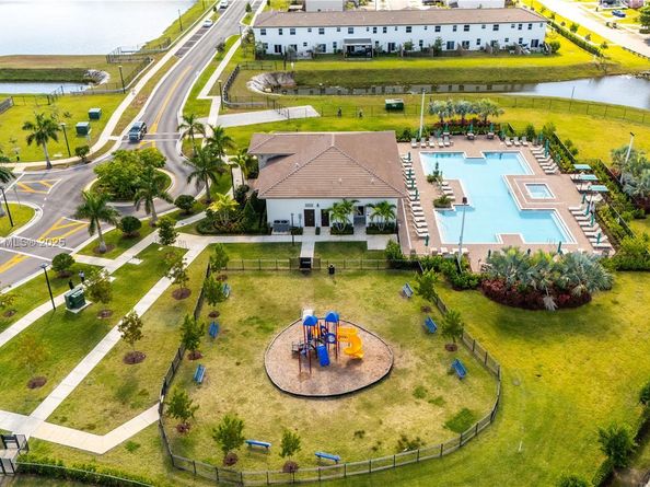 12150 NW 23rd Ct, Miami FL 33167