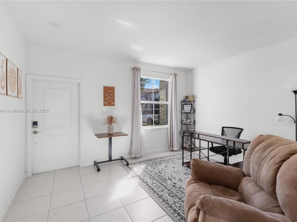 12150 NW 23rd Ct, Miami FL 33167