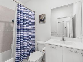 12150 NW 23rd Ct, Miami FL 33167