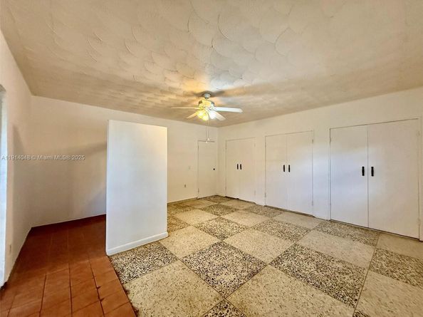 3000 NW 5th St, Miami FL 33125