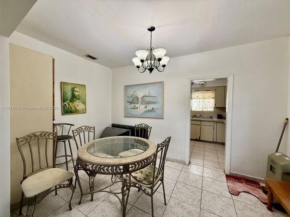 3000 NW 5th St, Miami FL 33125