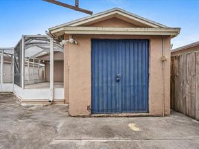 19301 SW 123rd Ave, Miami FL 33177