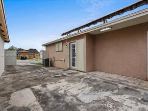 19301 SW 123rd Ave, Miami FL 33177