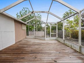 19301 SW 123rd Ave, Miami FL 33177