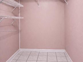 19301 SW 123rd Ave, Miami FL 33177