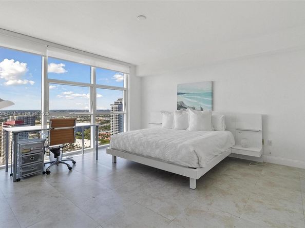 1830 S Ocean Dr 4507, Hallandale Beach FL 33009