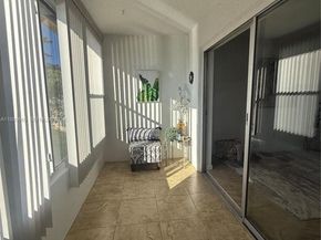 8345 Sunrise Lakes Blvd 309, Sunrise FL 33322