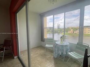 8345 Sunrise Lakes Blvd 309, Sunrise FL 33322