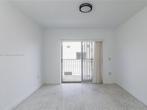 2921 SW 10th St 23, Miami FL 33135
