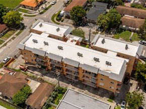 2921 SW 10th St 23, Miami FL 33135