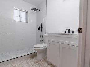 2921 SW 10th St 23, Miami FL 33135