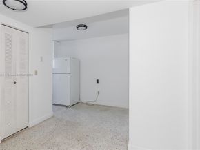 2921 SW 10th St 23, Miami FL 33135