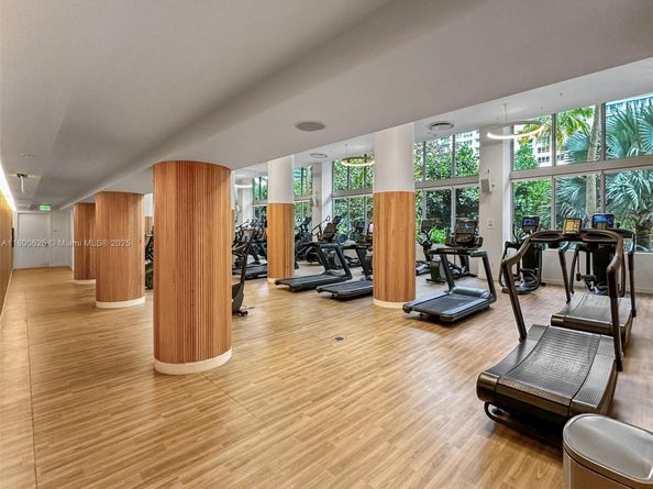 1500 Bay Rd 648S, Miami Beach FL 33139