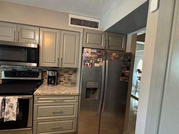 6391 SW 34th St, Miramar FL 33023