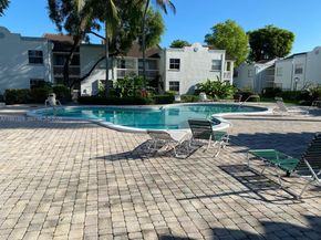 4990 NW 97th Pl 314, Doral FL 33178