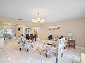 28 NE 164th St, Miami FL 33162