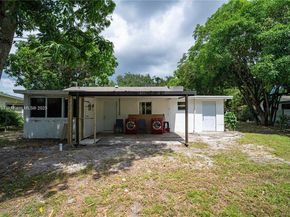28 NE 164th St, Miami FL 33162