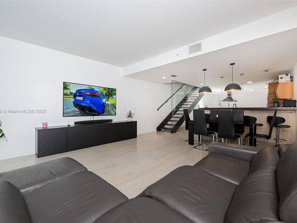 2950 NE 188th St 139, Aventura FL 33180