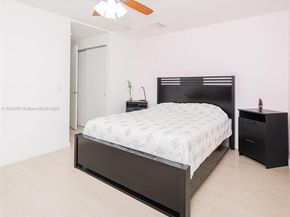 2950 NE 188th St 139, Aventura FL 33180