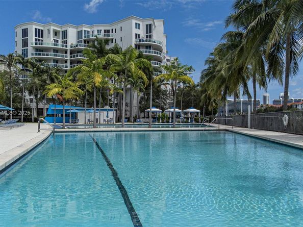 2950 NE 188th St 139, Aventura FL 33180