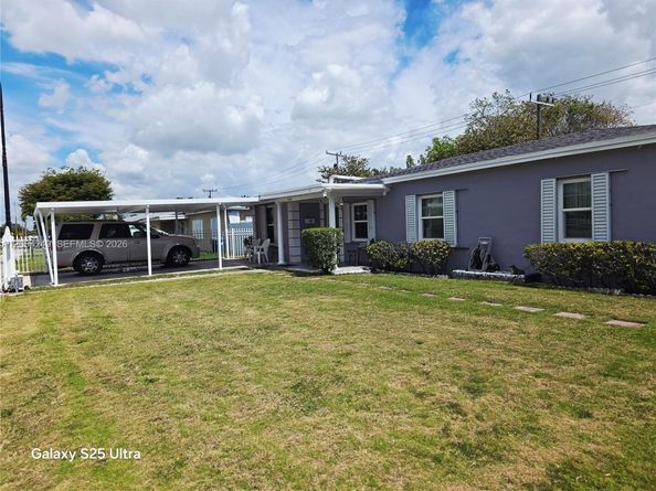 Undisclosed Address #A12004249, Miami FL 33176