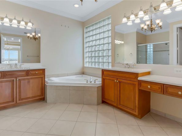 4506 SW 186th Way, Miramar FL 33029