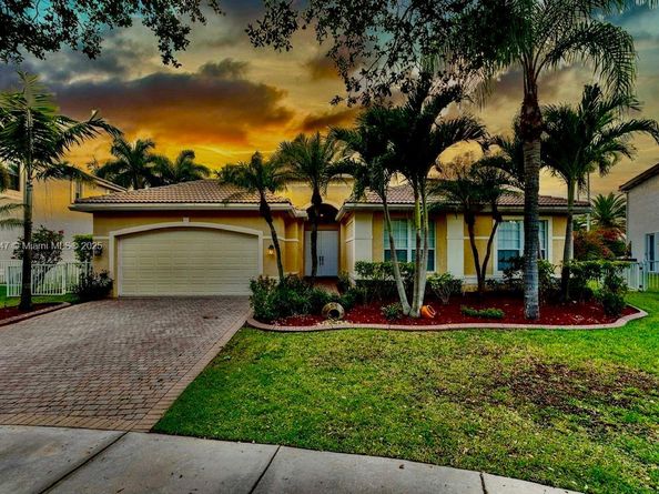 4506 SW 186th Way, Miramar FL 33029