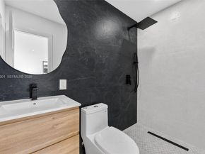 10445 SW 149th Ter, Miami FL 33176
