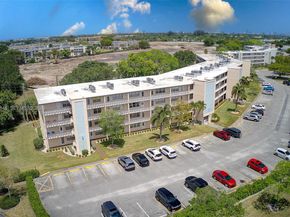 408 Southampton A 408, West Palm Beach FL 33417