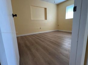 10315 SW 152nd Ter, Miami FL 33157
