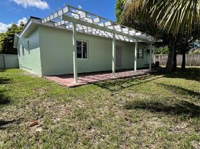 10315 SW 152nd Ter, Miami FL 33157