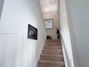 517 SE 34th Ter, Homestead FL 33033