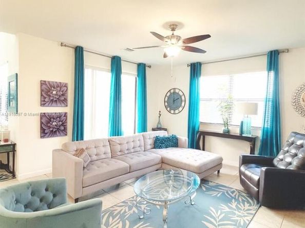 517 SE 34th Ter, Homestead FL 33033