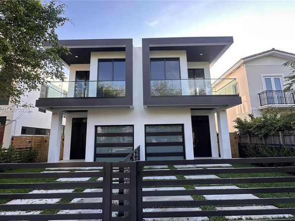 1247 SW 13 Ave A, Miami FL 33135