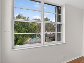 1831 Sabal Palm Dr 306, Davie FL 33324