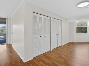 1831 Sabal Palm Dr 306, Davie FL 33324