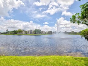 1831 Sabal Palm Dr 306, Davie FL 33324