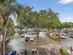 1831 Sabal Palm Dr 306, Davie FL 33324