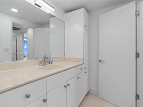 401 69th St 1204, Miami Beach FL 33141