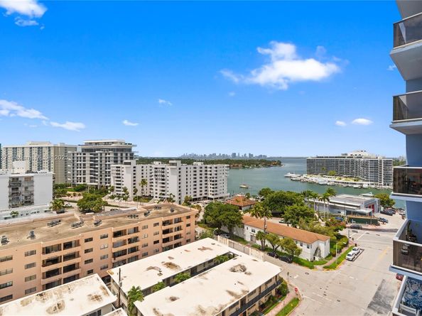 401 69th St 1204, Miami Beach FL 33141