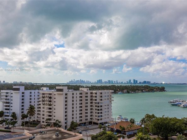 401 69th St 1204, Miami Beach FL 33141