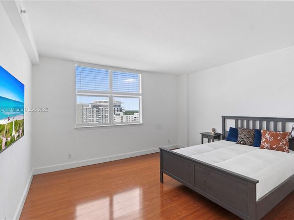 401 69th St 1204, Miami Beach FL 33141